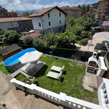 Chalet Pareado Con Piscina En El Centro De 度假居 格尔尼卡